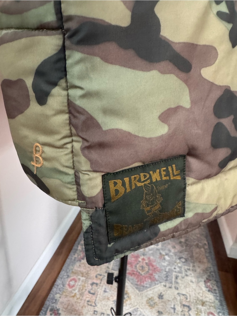 Birdwell Canyon Puffer Vest in Woodland Camo Size Large - Picture 6 of 8